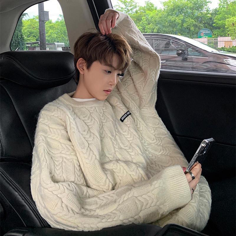 New Simple Round Neck Men's New Winter Fashion Brand Lazy Style Loose Fried Dough Twisted Designer Sweater