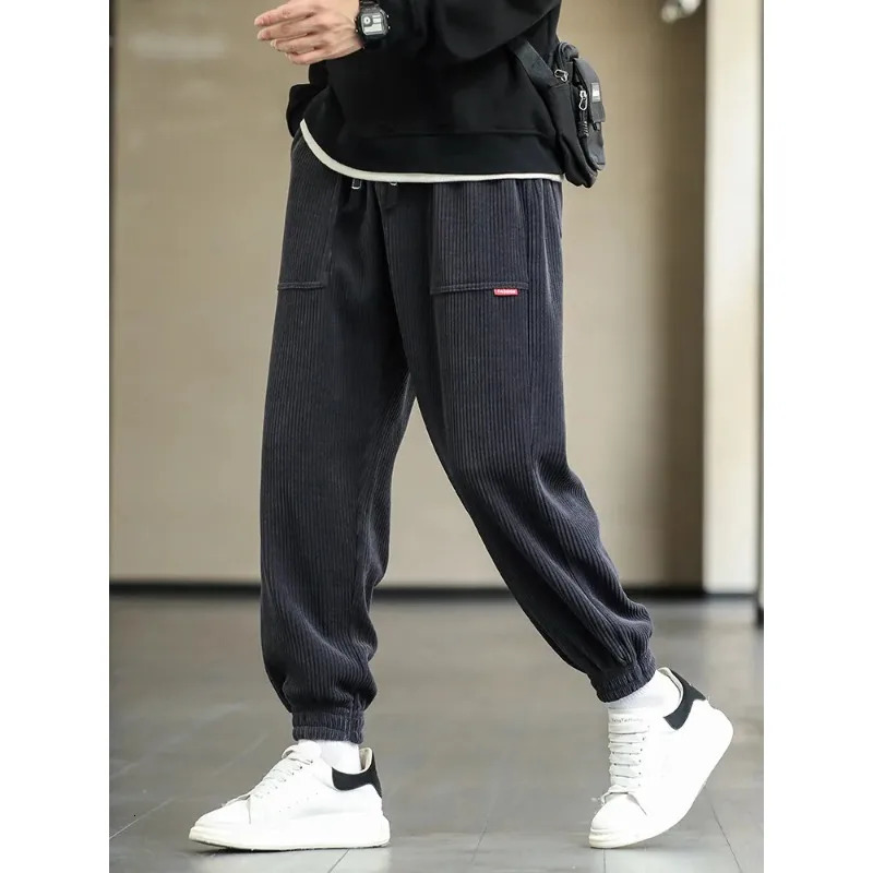 2023 Autumn Winter Corduroy Sweatpants Men Baggy Joggers Fashion Streetwear Loose Casual Harem Pants Plus SIze 8XL 241120