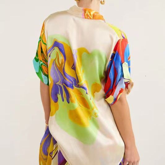 2023 New Temperament Commuting Fashion Printed Satin Casual Set