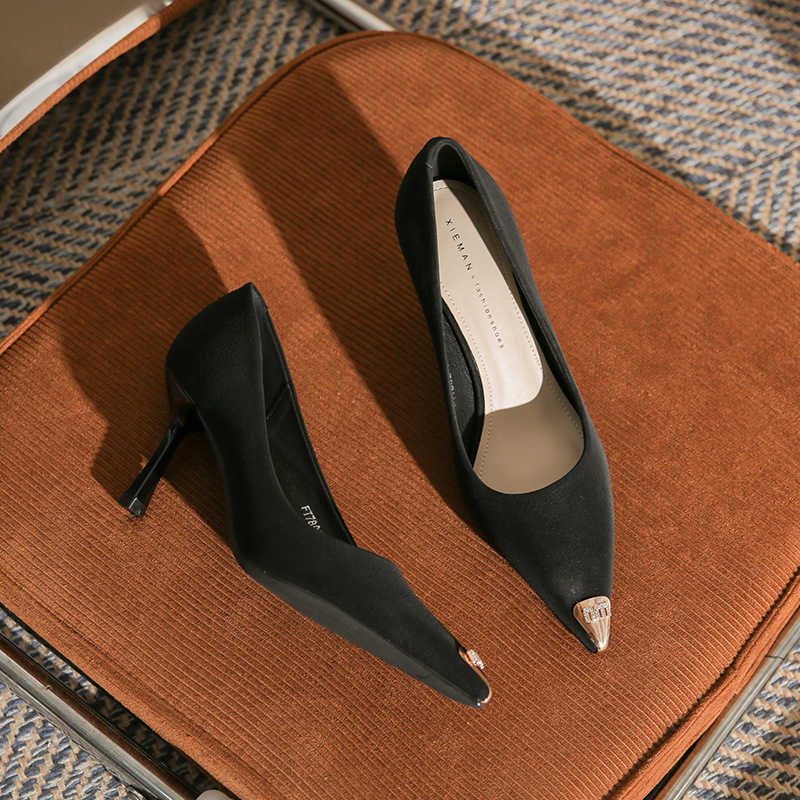 Fashion Metal Pointed High Heels for Women Thin Heels Shallow Mouth Simple Versatile Non Falling Heels Work Shoes
