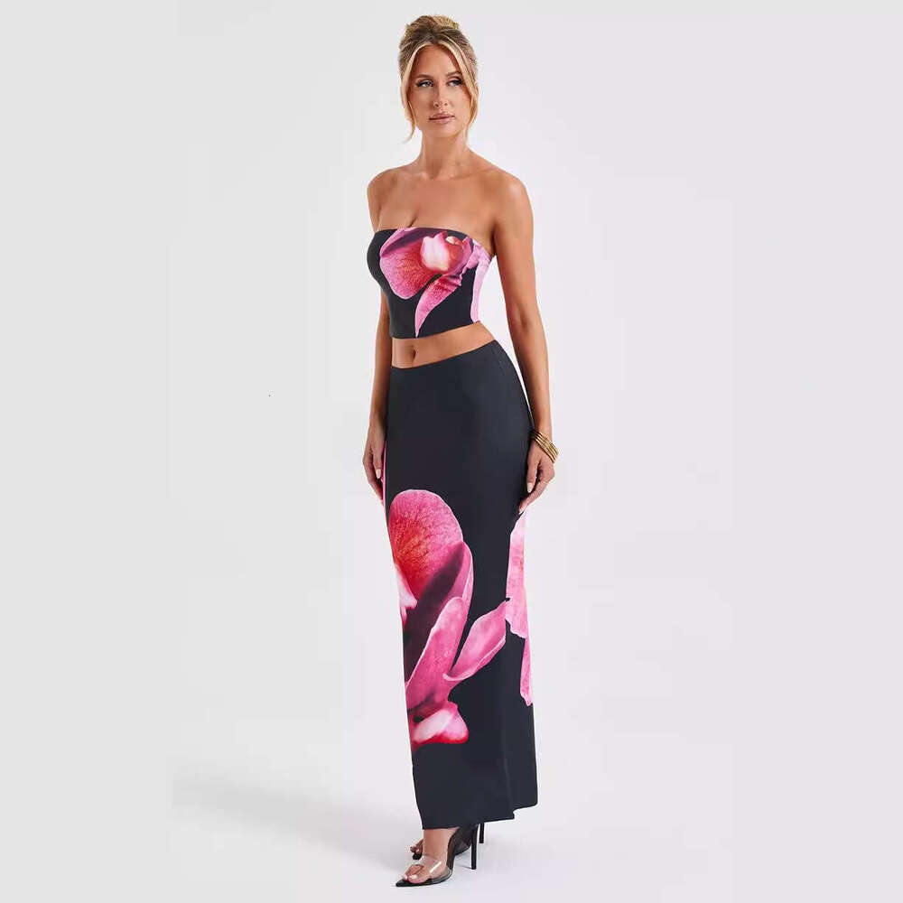 2024 spring/summer new style women's fashion strapless printed vest slim fit hip hugging skirt set