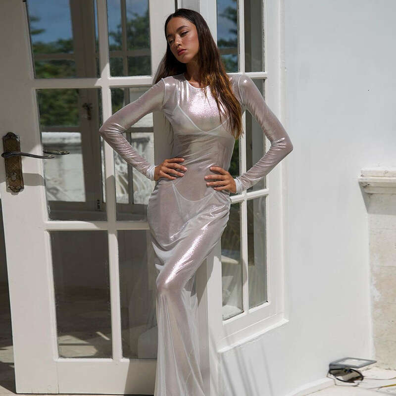 Wind 2024 Autumn/Winter New Women's Round Neck Long Sleeve Sexy Perspective High Waist Slimming Bag Hip Dress