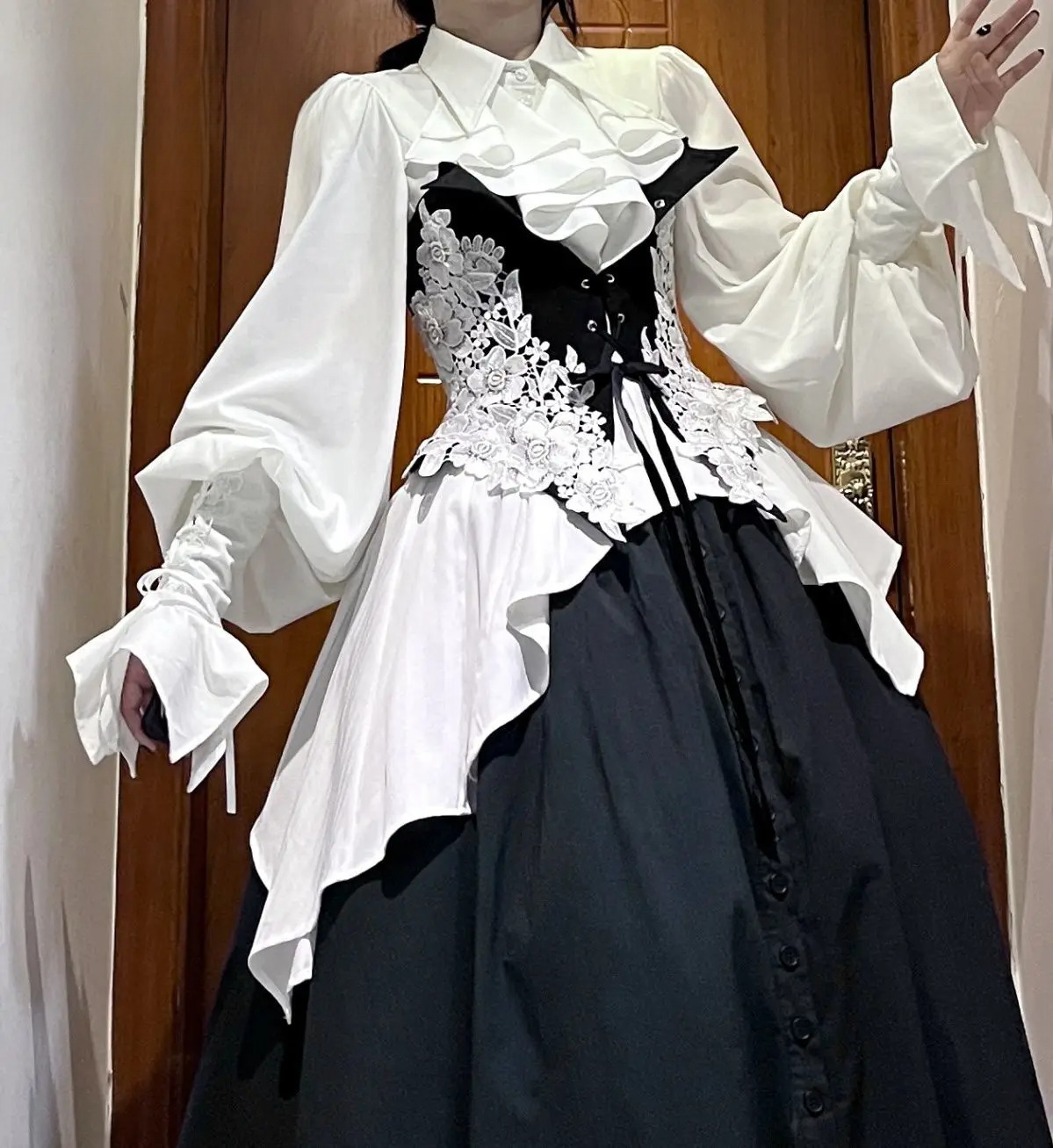 Cool Goth Lolita Shirt Autumn New Ruffle Edge Horn Long-Sleeve Blouse Women Slim Button-Up Shirts Blusas Camisas De Mujer