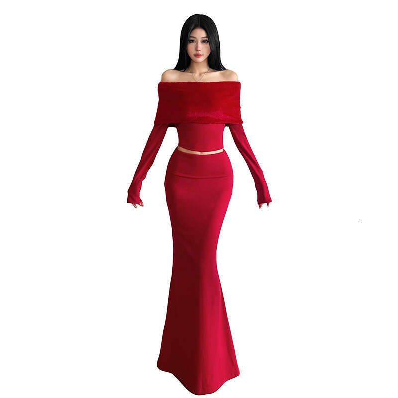 2024 Autumn/Winter New Women's Fashion Sexy One Collar Open Umbilical Long Sleeve Top with Temperament, Slimming and Hip hugging Skirt