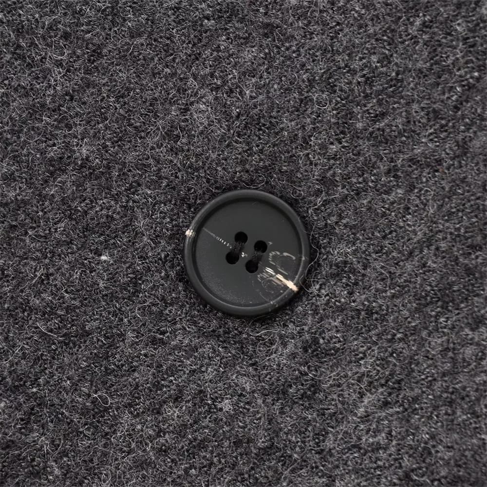 Taop Za Womens Long sleeved AutumnWinter Style Old Money Short Edition Two grain Button Woolen Coat 241121