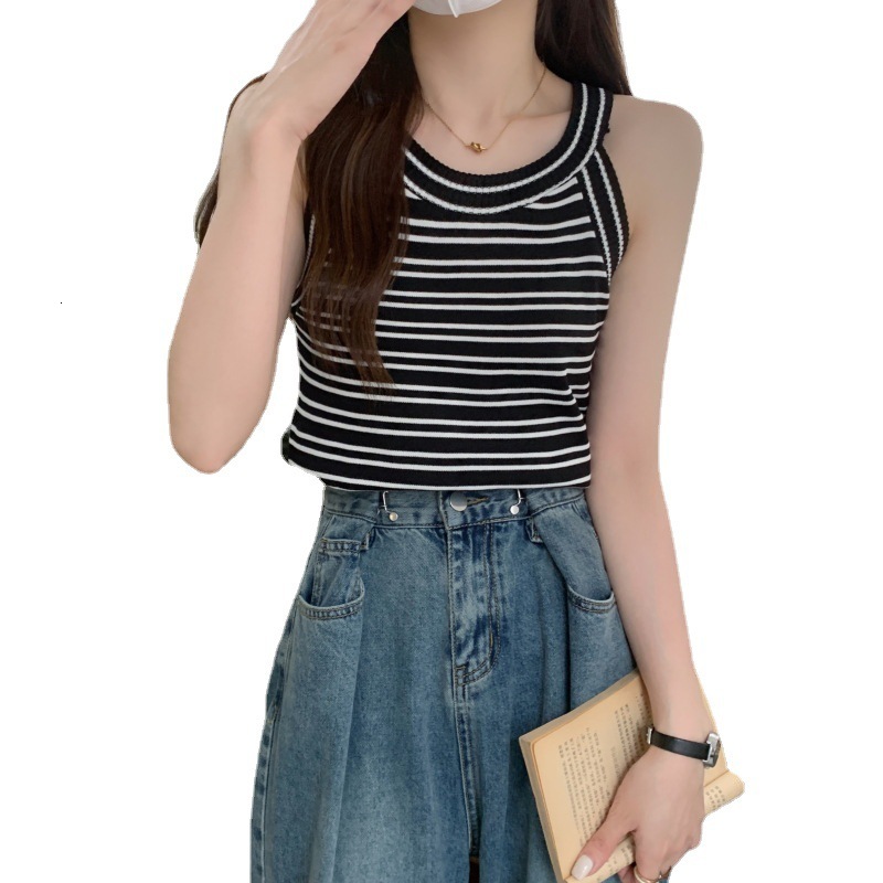 New striped sleeveless knitted vest, Korean style slim fit shorts, designer inner top