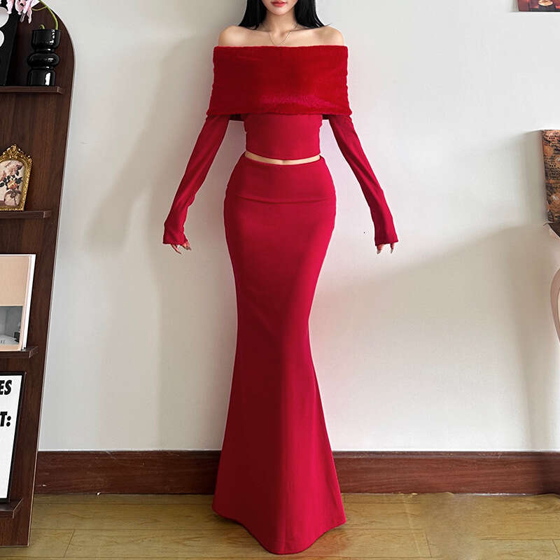 2024 Autumn/Winter New Women's Fashion Sexy One Collar Open Umbilical Long Sleeve Top with Temperament, Slimming and Hip hugging Skirt