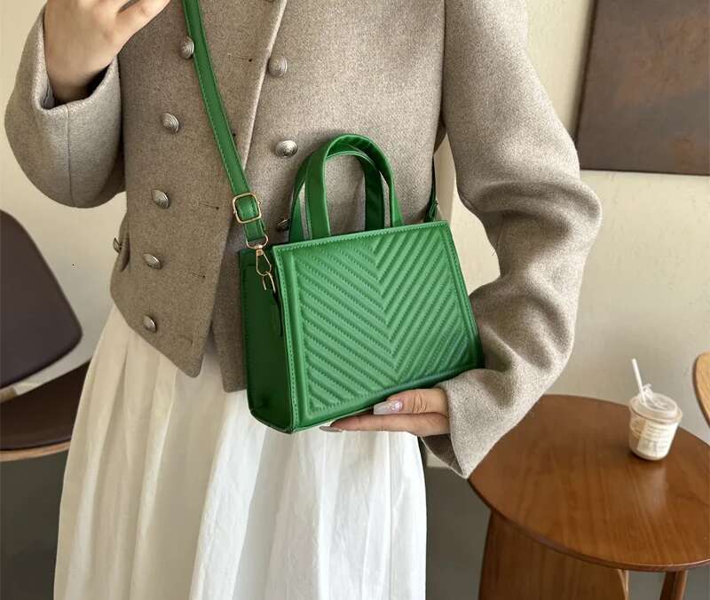 Simple Women Fall New Single Shoulder Casual Simple Fashion Underarm Bag