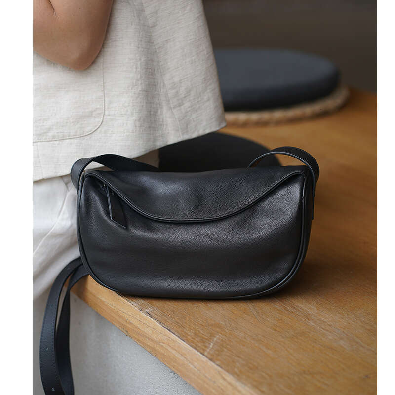 Motingsome Saddle For Women Underarm Cow Hide Leather Bag Small Pouch Fashionable Lady Handbag Travel Pack New
