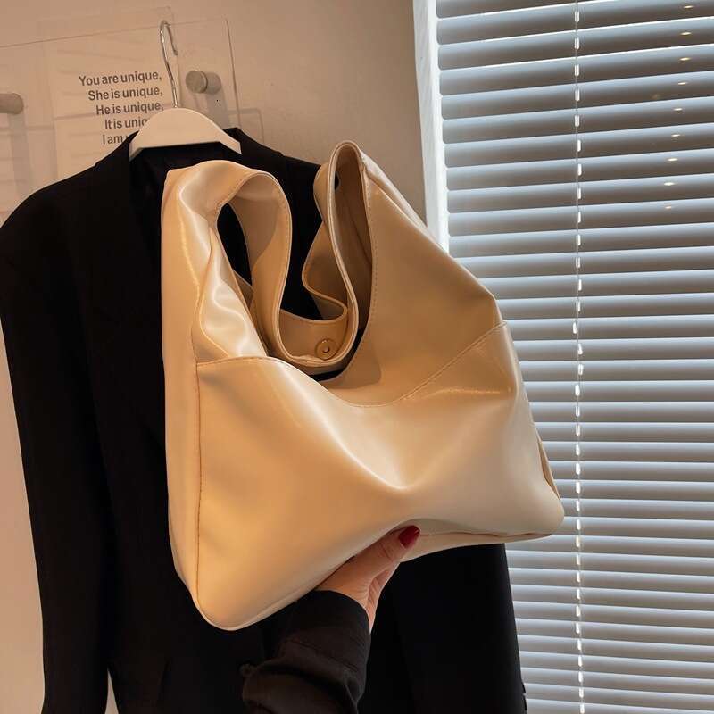 Large Capacity Spring Vintage New Casual Commuting College Student Class Shoulder Tote Bag For Women B1