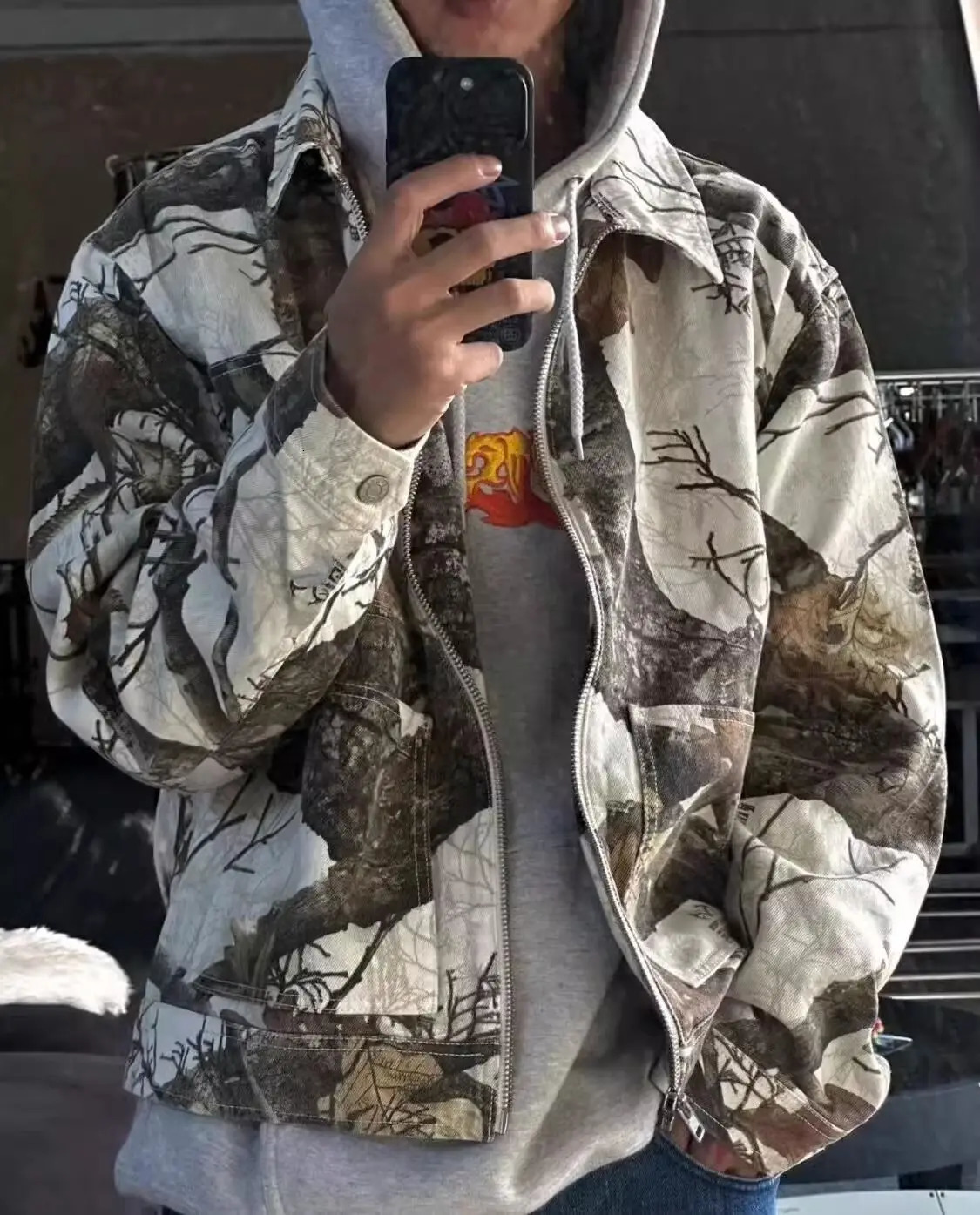 American hip-hop street mens and womens fashion trend personalized camouflage denim jacket for couples slim and suitable for Harajuku Y2K casual top 2