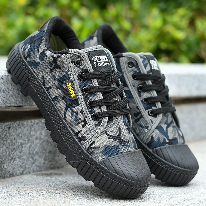Training Wear wear-resistant yellow rubber canvas construction labor protection cloth shoes