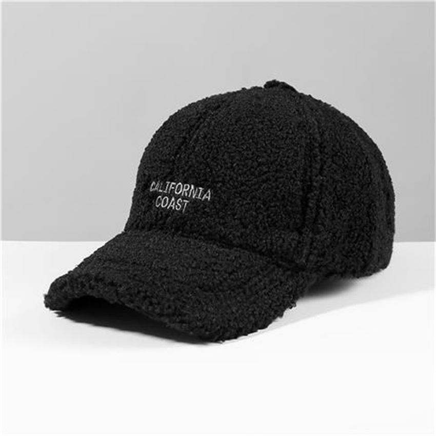 Fashion Designer Baseball caps hat Men Women fitted hats Luxury embroidered baseball caps Adjustable cap Free shipping P-001