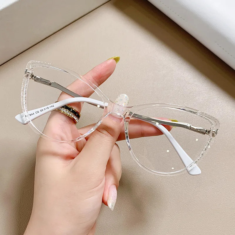 Fashion Blue Light Blocking Cats Eye Reading Glasses Female Trends Optical Tea Bar Visual Care Glasses Diode Glasses 241202