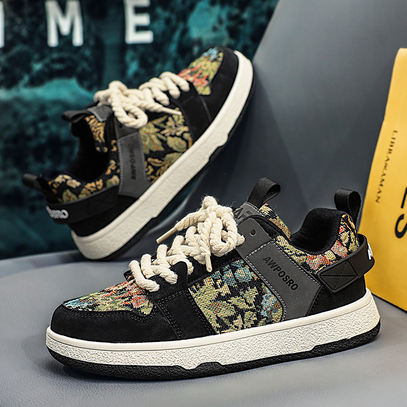 2024 Fashion Print Black Low For Men Women Canvas Sports Shoes Flat Skateboard Sneakers Mens Trainers Atillas Skate