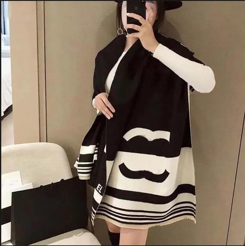 Classic designer cashmere scarf for men and women in winter warm scarf shawl