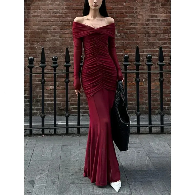 Sexy V-neck Ruched Evening Dress Women Red Retro Long Sleeve Sheer Mesh Fishtail Maxi Long One-piece Formal Party Gown 241202