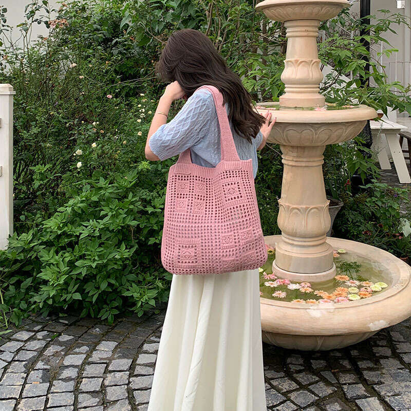 New Retro Mesh Hollow Handmade Knitted Shoulder Woolen Handbag Shopping Bag Women's Bags B1