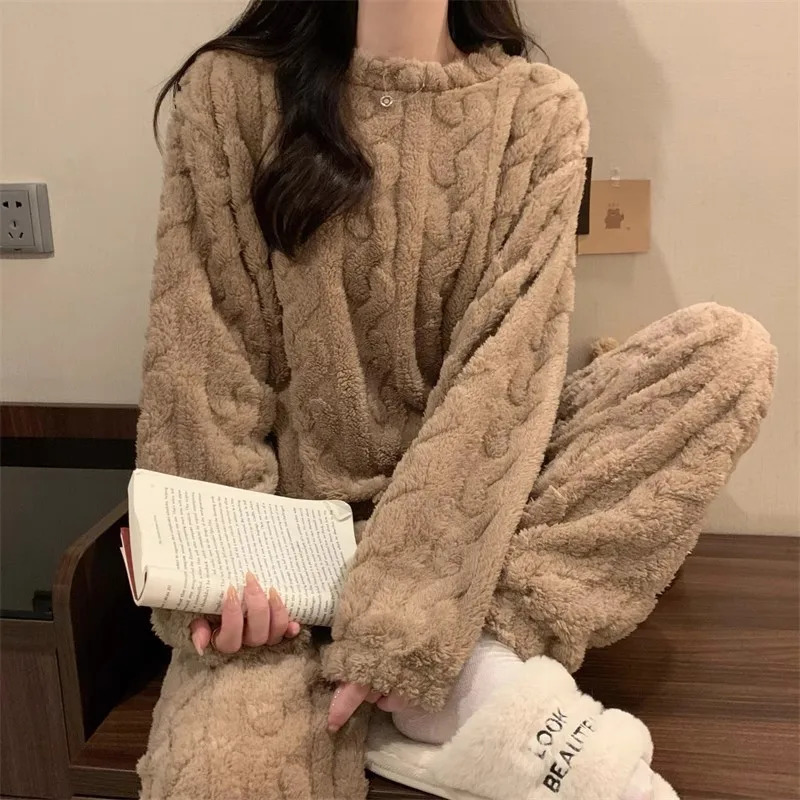 Winter Thick Warm Pajamas Womens Flannel Set Student Pajamas Family Tops and Pants Striped Pajamas Casual Clothes 241130