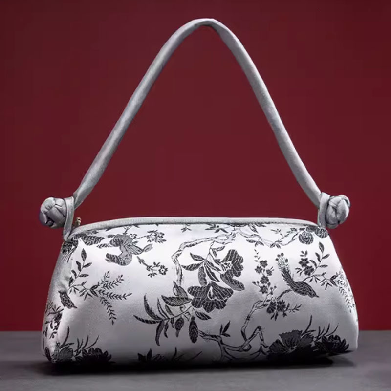 New Silk Embroidered 2024 Fashion Matching Bride Women Handbag Clutch Bag