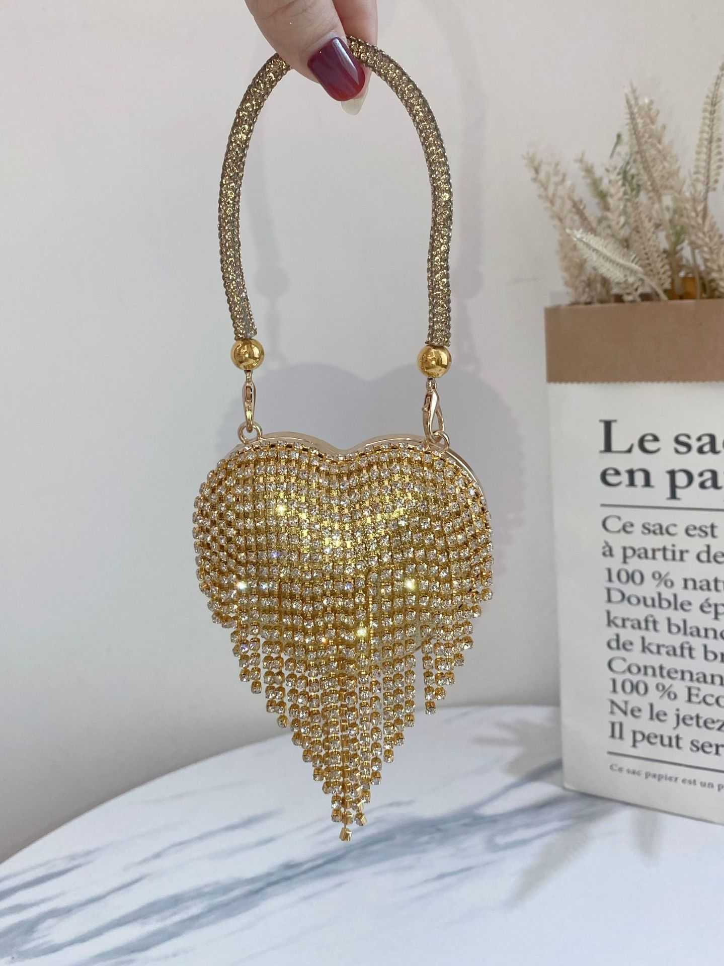 New Popular Mouth Red Envelope Love Bag Premium Mini Bag Diamond studded Fashion Simple Chain Bag 241202