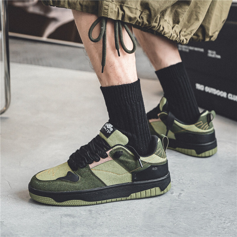 Trendy Streetwear Men's Skateboarding Shoes Designer Green Canvas Men Platform Trainers Outdoor Skate Sneakers Sports