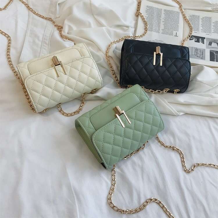 Wholesale New Korean Version Versatile And Stylish Dia Grid Chain Fashionable Y Lock Small Square Bag, Single Shoulder Crossbody Bags B1