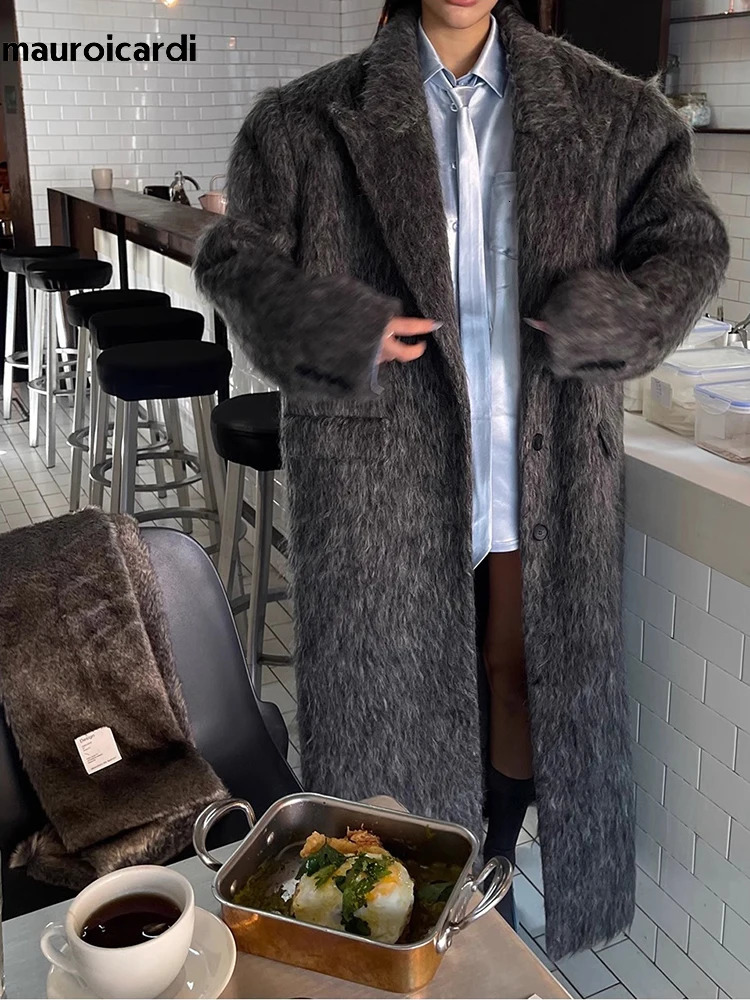 Mauroicardi Autumn Winter Oversized Long Warm Thick Gray Wool Blends Coat Women Loose Casual Fluffy Korean Fashion 2024 241121