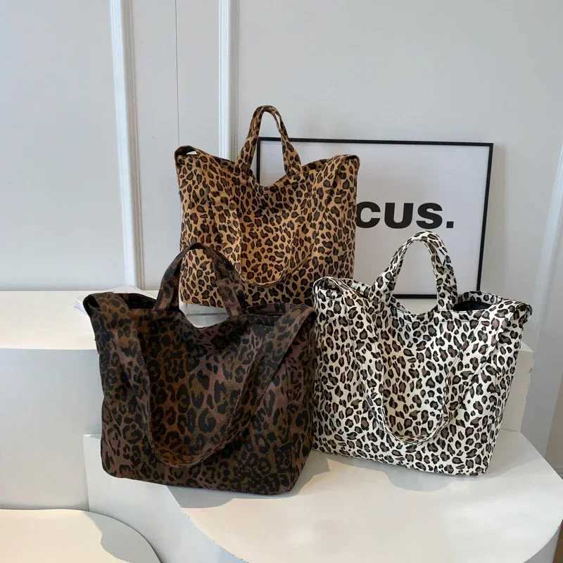 Leopard High Capacity Zipper Nylon Crossbody Bag Sewing Casual Tote 2024 Hot Sale Shoulder Bags for Women Bolsas Femininas