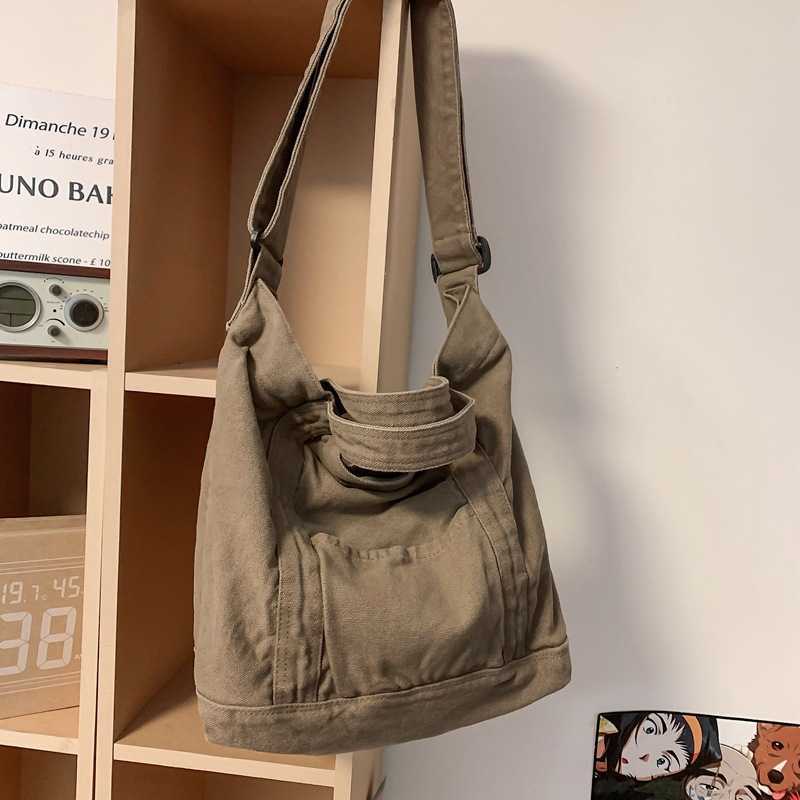 Large capacity canvas bag for women, Korean version, artistic style, simple and lazy style, versatile shoulder bag, student class bag, crossbody bag 2