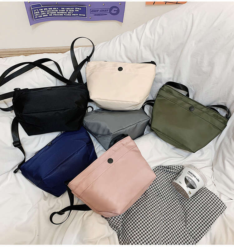 Advanced women's crossbody bag waterproof nylon fabric mini women's crossbody bag