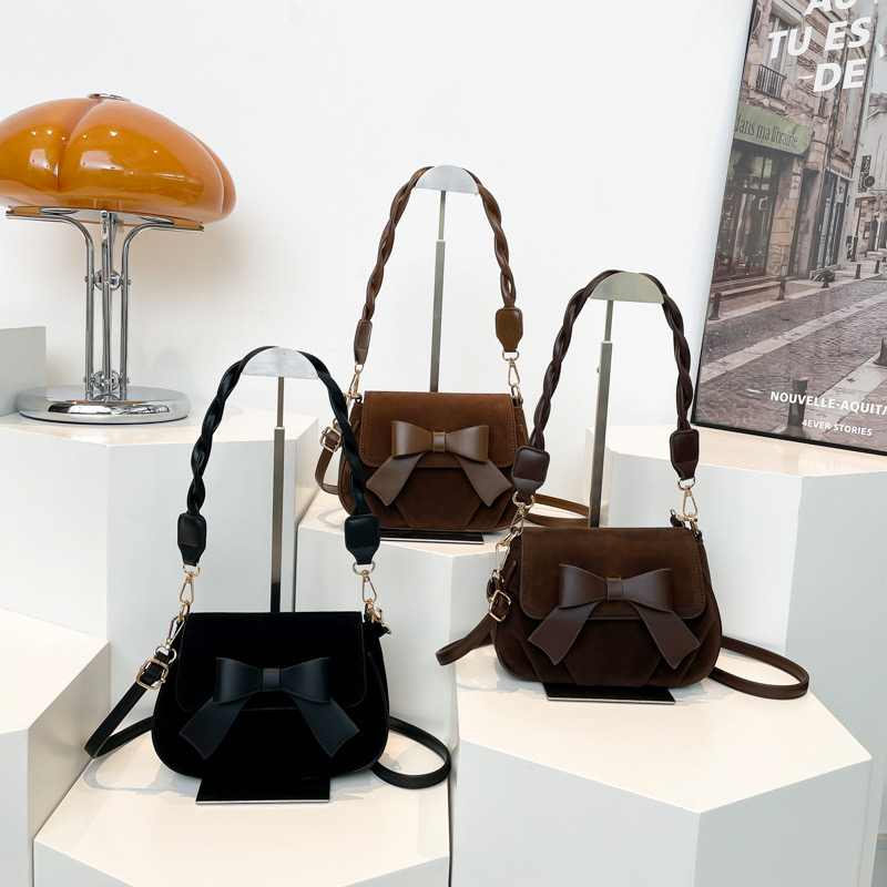 2025 new Trendy bow pleated small square new fashionable western-style frosted single shoulder casual crossbody women's bag zhanyishengli