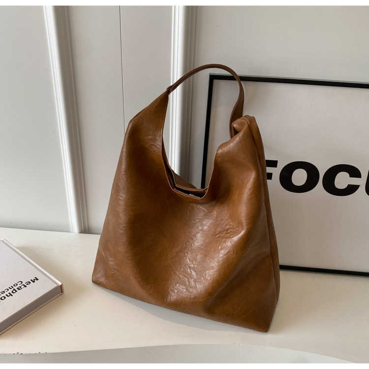 autumn and winter new Korean high-end texture fashionable simple large capacity tote bag commuting versatile shoulder bag 241202