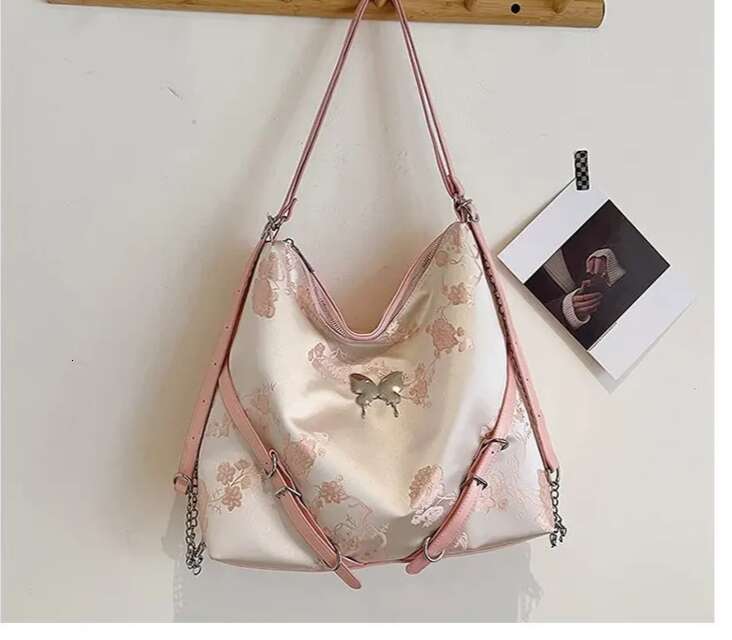 Embroidery Tote Women New Fashion All-In-One Shoulder Bag Network Red Popular Commuter Backpack