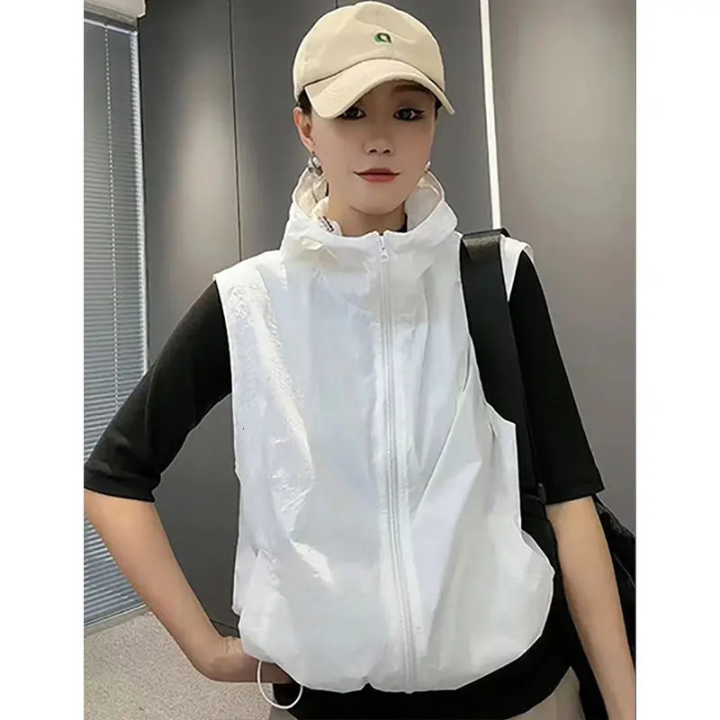 Casual Hooded Black Vest Stylish Loose Sleeveless Zipper Waistcoats Female Korean Fashion Drawstring Pockets Thin Coat 241121