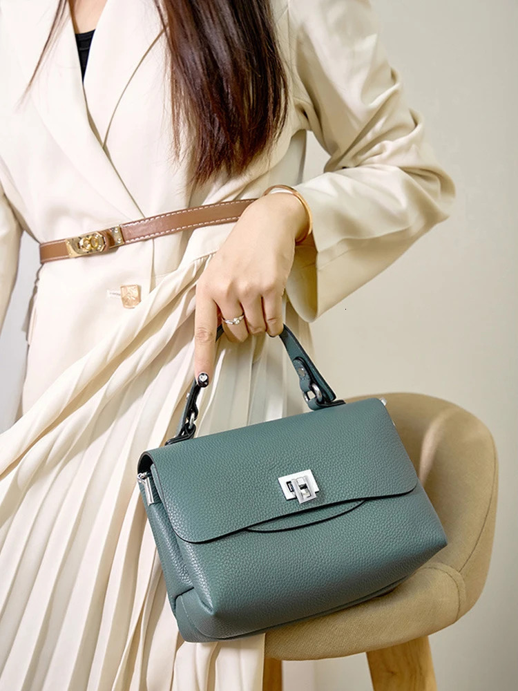 Genuine Leather Top-handle College Woman Fashion Brand Aesthetic Bags Shoulder Female Small Cross Body Bag