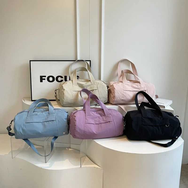 Solid Color Simple Nylon Travel Bag Large Capacity Zipper Casual Handbag Fashion Shoulder Bag 2024 Hot Sale Bags for Women Bolsa