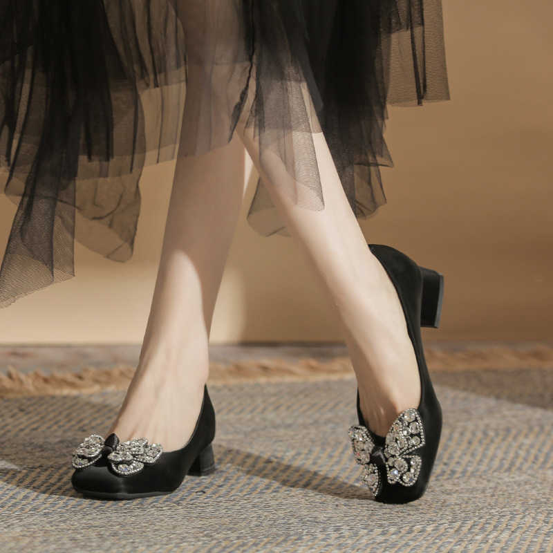 Fairy Bow Water Diamond Premium Comfortable and Versatile Square Head Thick Heel Womens Single Shoe