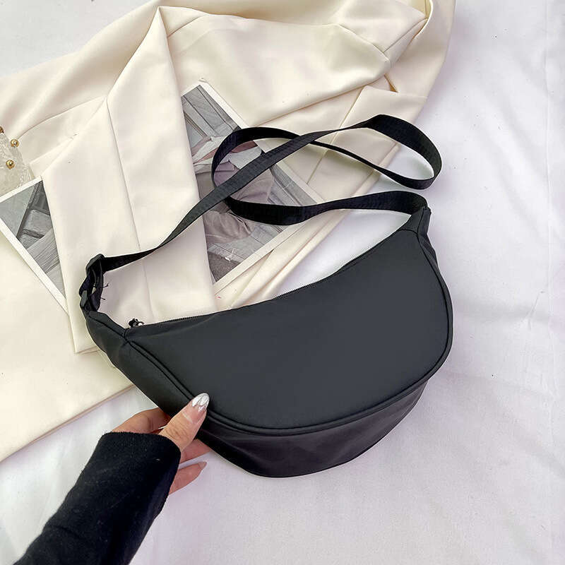 Simple Fashionable Dumpg For Women's Summer New Style, Simple And Casual Crossbody Bag, Retro Trend, Large Capacity Tote Bag B2