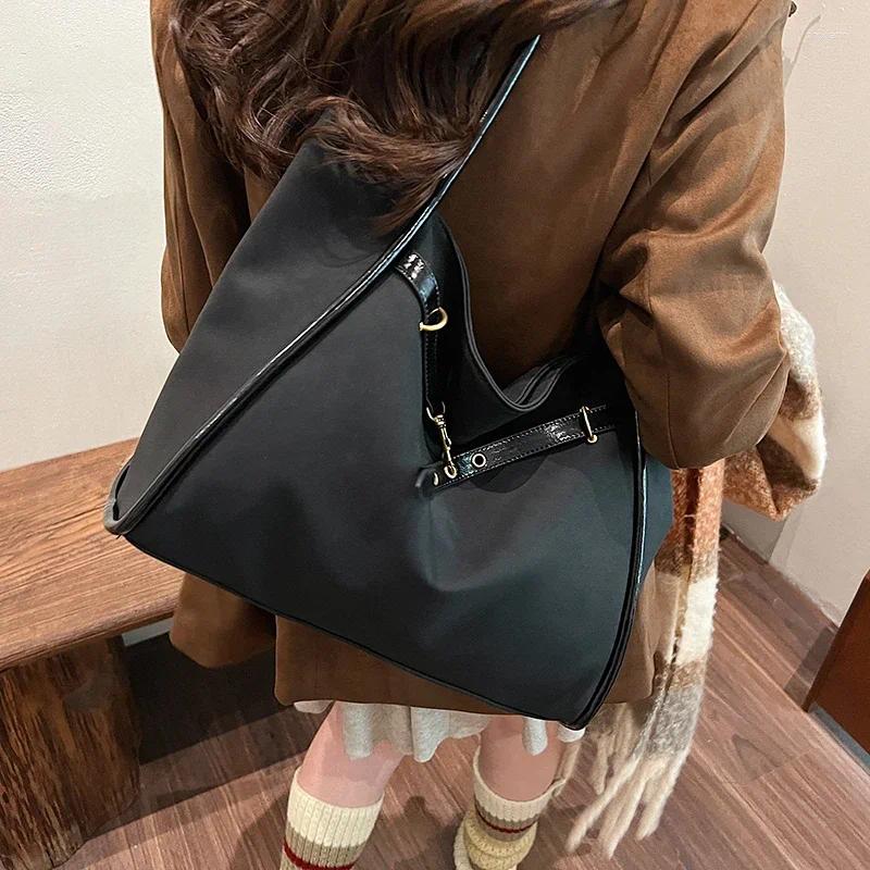 2025S designer Women Suede Retro Style Large Capacity Leather Shoulder Bag - Black Coffee Commuter Fashion Tote Handbags Handbag shoulder women bag