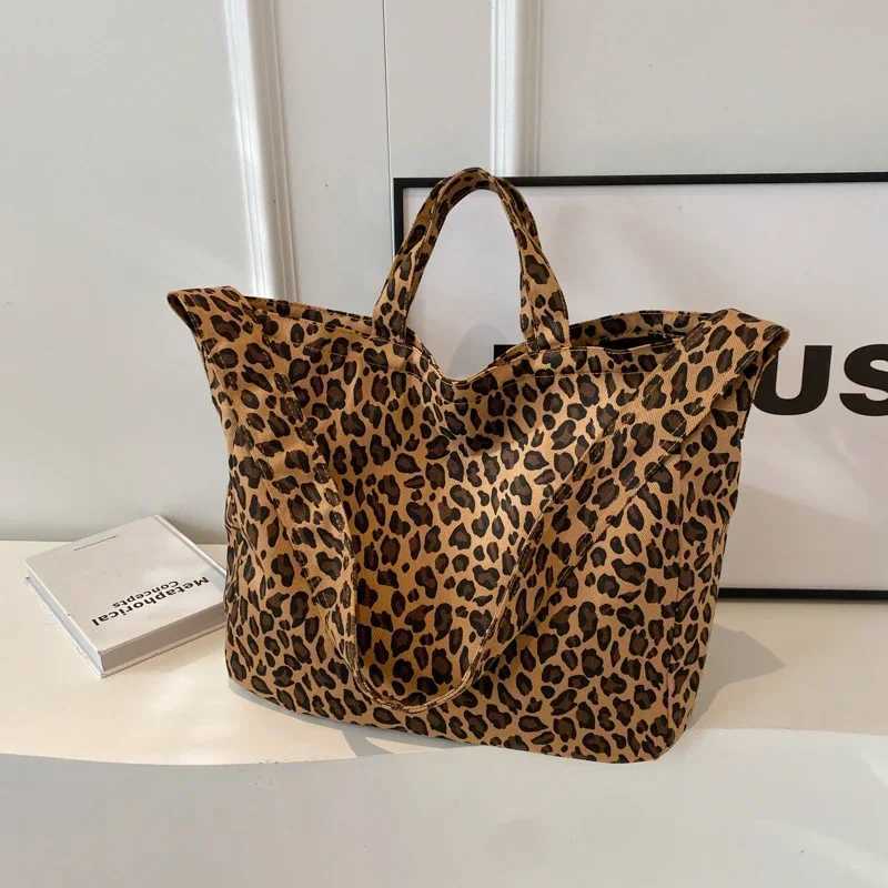 Leopard High Capacity Zipper Nylon Crossbody Bag Sewing Casual Tote 2024 Hot Sale Shoulder Bags for Women Bolsas Femininas