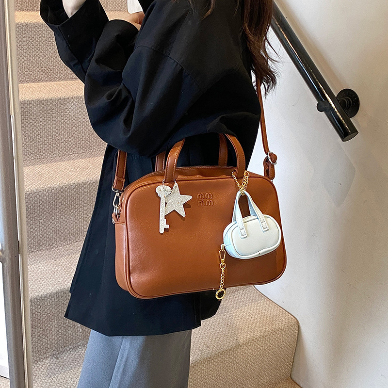 Handheld Fashionable Portable Commuter New, Small, High End Pillow Bag, Large Capacity Women's Bag Designer Bags Handbags Women