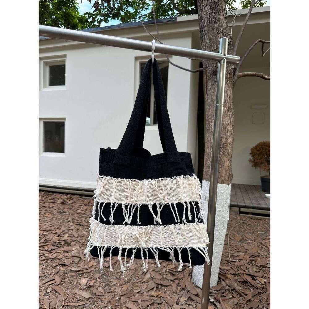 New Retro Knitted Woven Tassel Fashion, Women's High-End Sense, Shoulder Bag, Handbag, Shopping Bags B1
