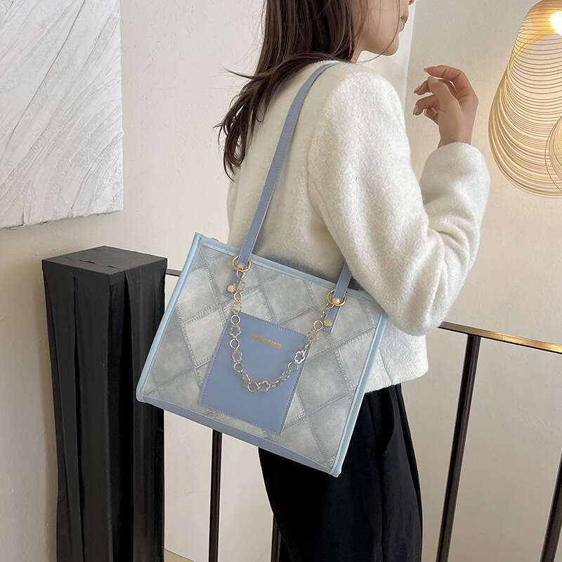 Women's Large Capacity Commuting Textured Handbag, Winter New Versatile Korean Version, Armpit Tote Bag, Women's Bag B1