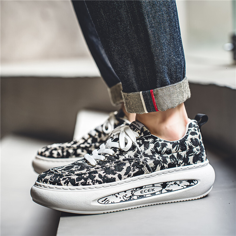 New Ral Fabric Casual Thick Soled Fashionable Men's Walking Shoes, Versatile Sports Training Board Shoes