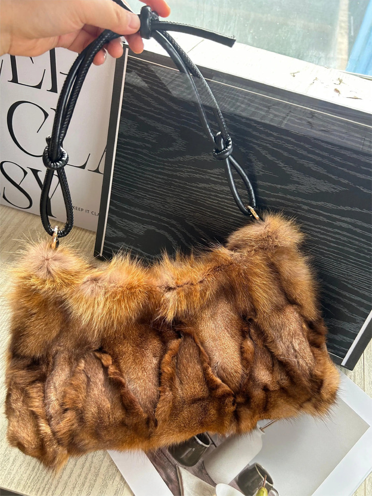 Winter Women's Fashion Handbag Ladies Purses Women Shoulder Bag Real Sier Fox Fur Messenger Bags