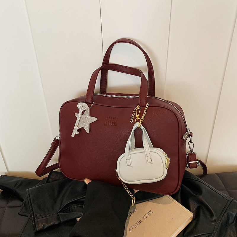 Handheld Fashionable Portable Commuter New, Small, High End Pillow Bag, Large Capacity Women's Bag Designer Bags Handbags Women