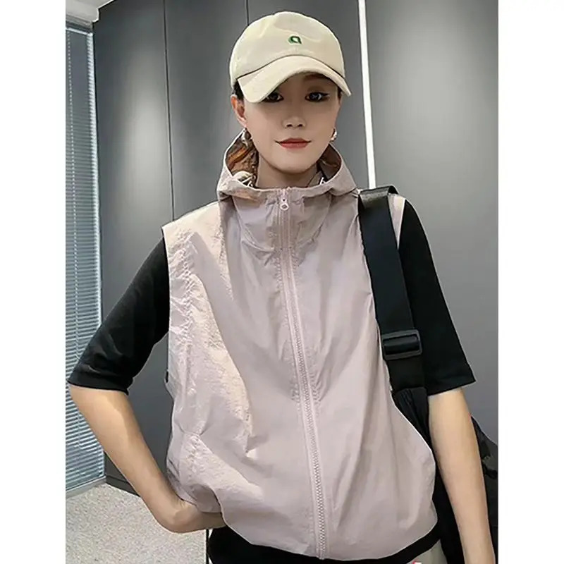 Casual Hooded Black Vest Stylish Loose Sleeveless Zipper Waistcoats Female Korean Fashion Drawstring Pockets Thin Coat 241121
