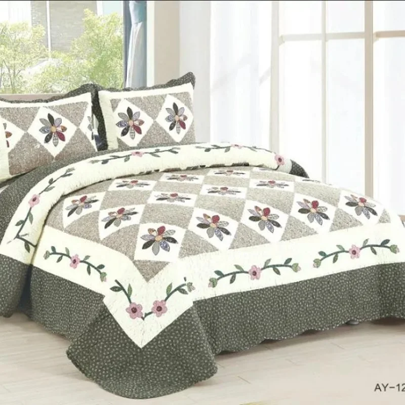 Cotton Quilt Bedspread on The Bed Applique Duvet Quilted Blanket European Coverlet Plaid Cubrecam Bed Cover Colcha 45