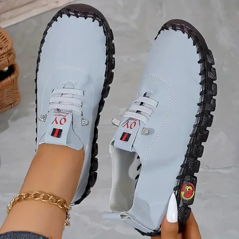 Sneakers 2025 New Spring Summer Loafers Soft-soled Roman Breathable Outdoor Retro Plus Size Single Shoes For Women